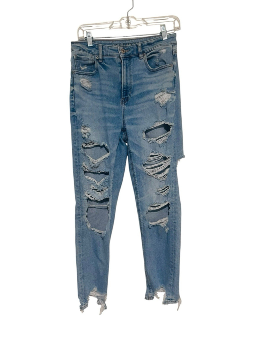 American Eagle Real Good Mom Jeans Women's Size 6 Light Wash Distressed